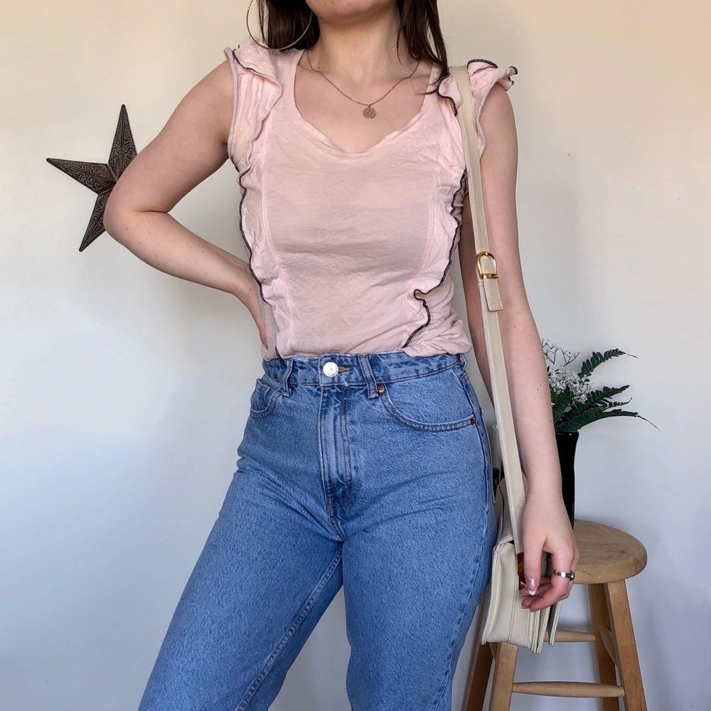 4/$10 | Baby pink tee with ruffle detail